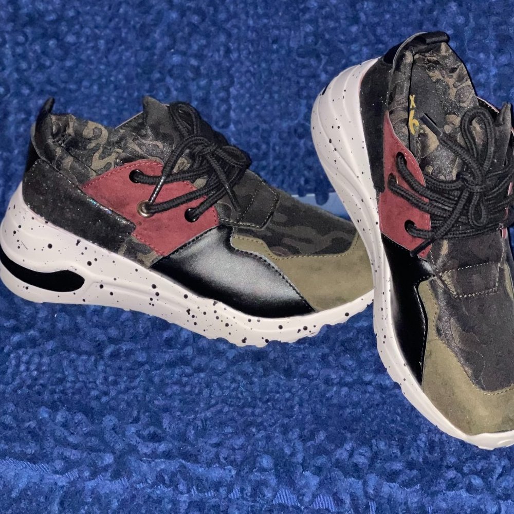 Multi-Pattern Shoes
